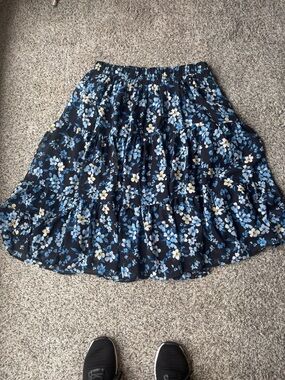 torrid Navy Floral Tiered Skirt with Blue & White Flowers